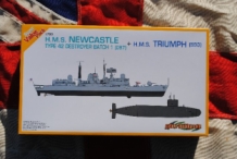 images/productimages/small/HMS Newcastle D87 + HMS Triumph S93 Cyber-Hobby 7106 1;700.jpg